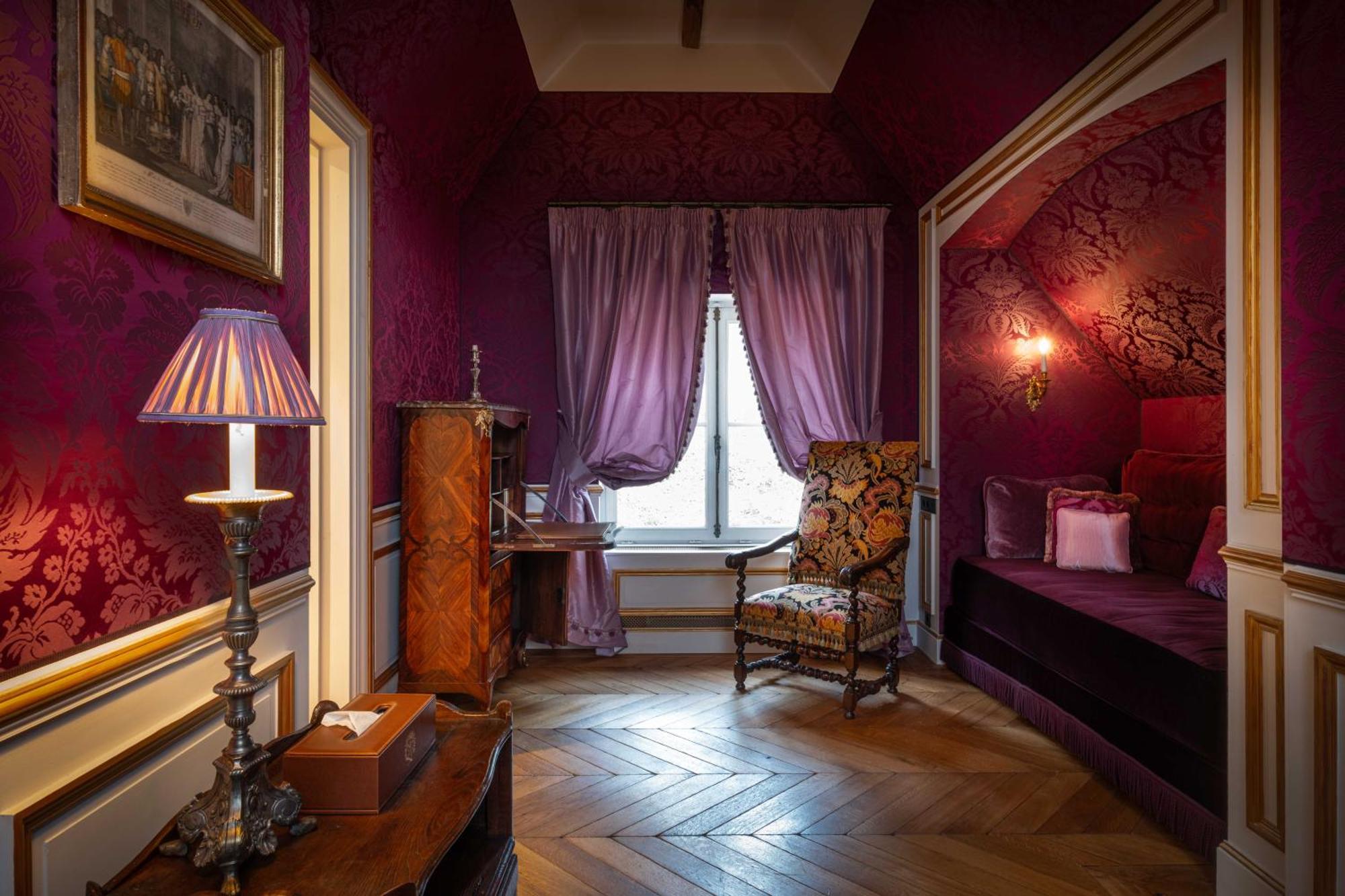Relais & Chateau Louise De La Valliere Reugny  エクステリア 写真