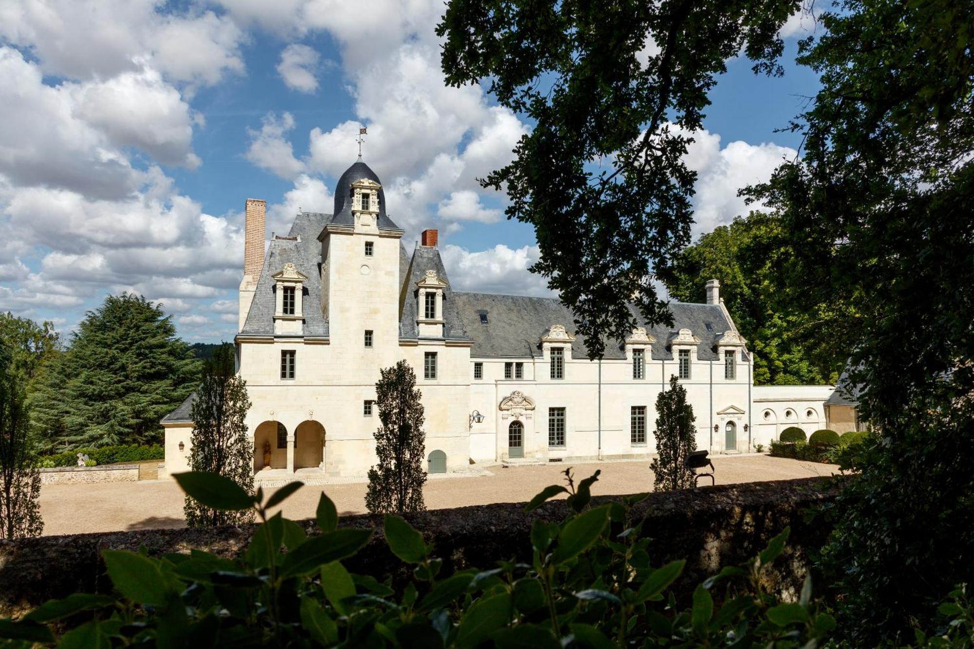 Relais & Chateau Louise De La Valliere Reugny  エクステリア 写真